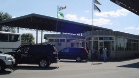 La două săptămâni de Paște, mai mulți oameni pleacă din țară decât revin